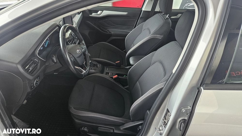 Ford Focus 1.5 EcoBlue Start-Stopp-System TITANIUM - 15