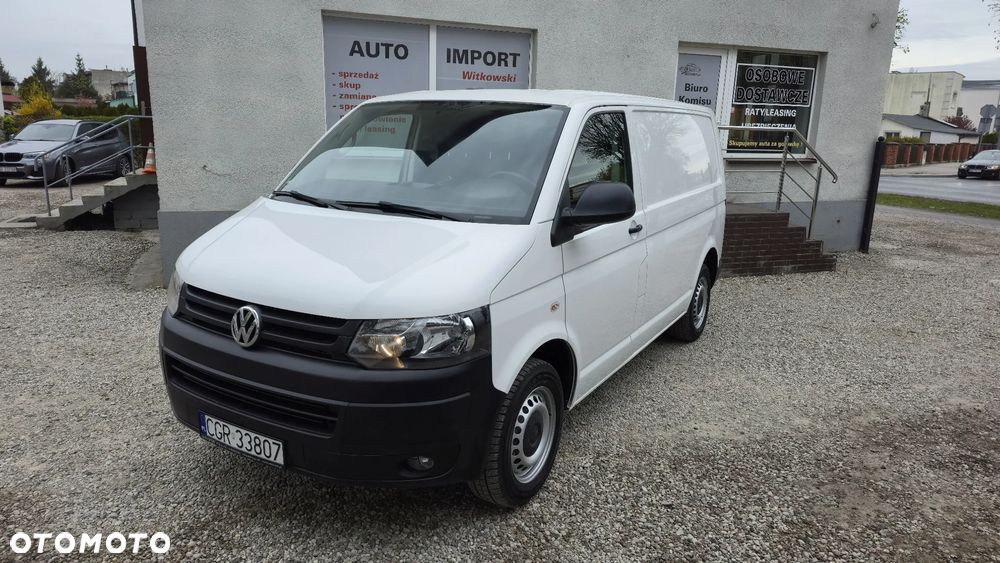 Volkswagen Transporter - 2