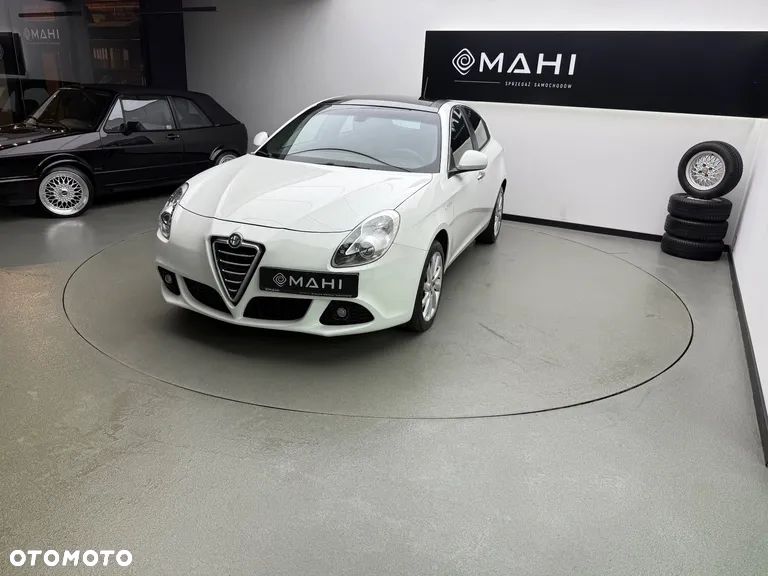 Alfa Romeo Giulietta 2.0 JTDM 20V TCT Speciale - 5
