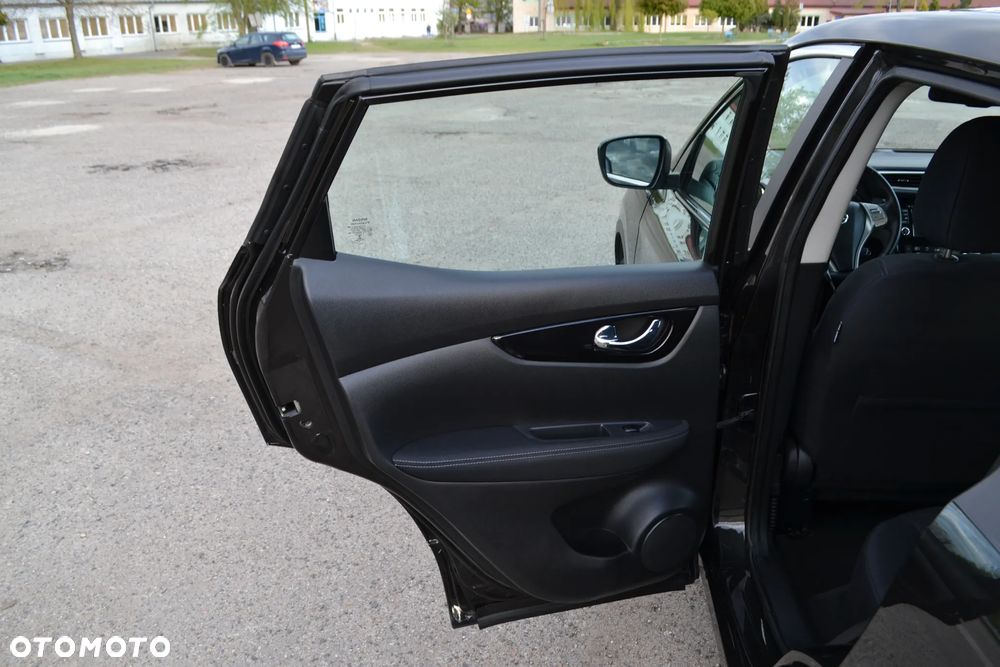Nissan Qashqai 1.6 DCi Tekna - 22
