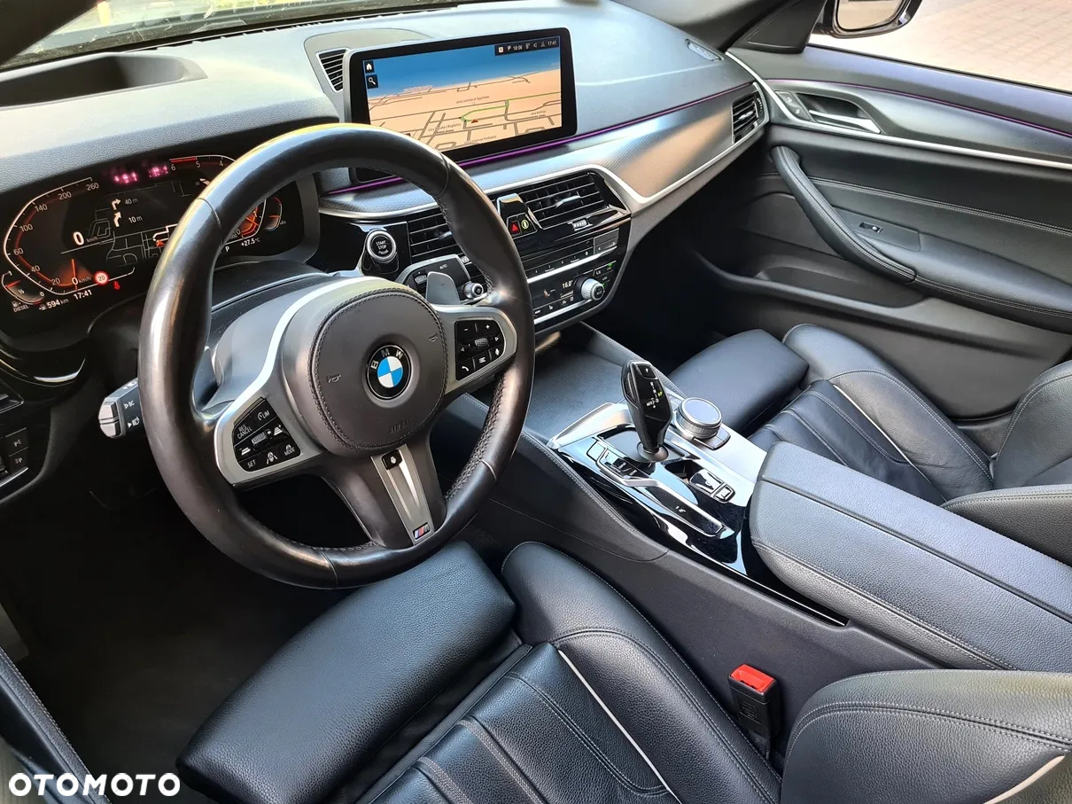 BMW Seria 5 - 21