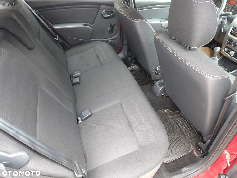 Dacia Sandero Stepway 1.6 - 21