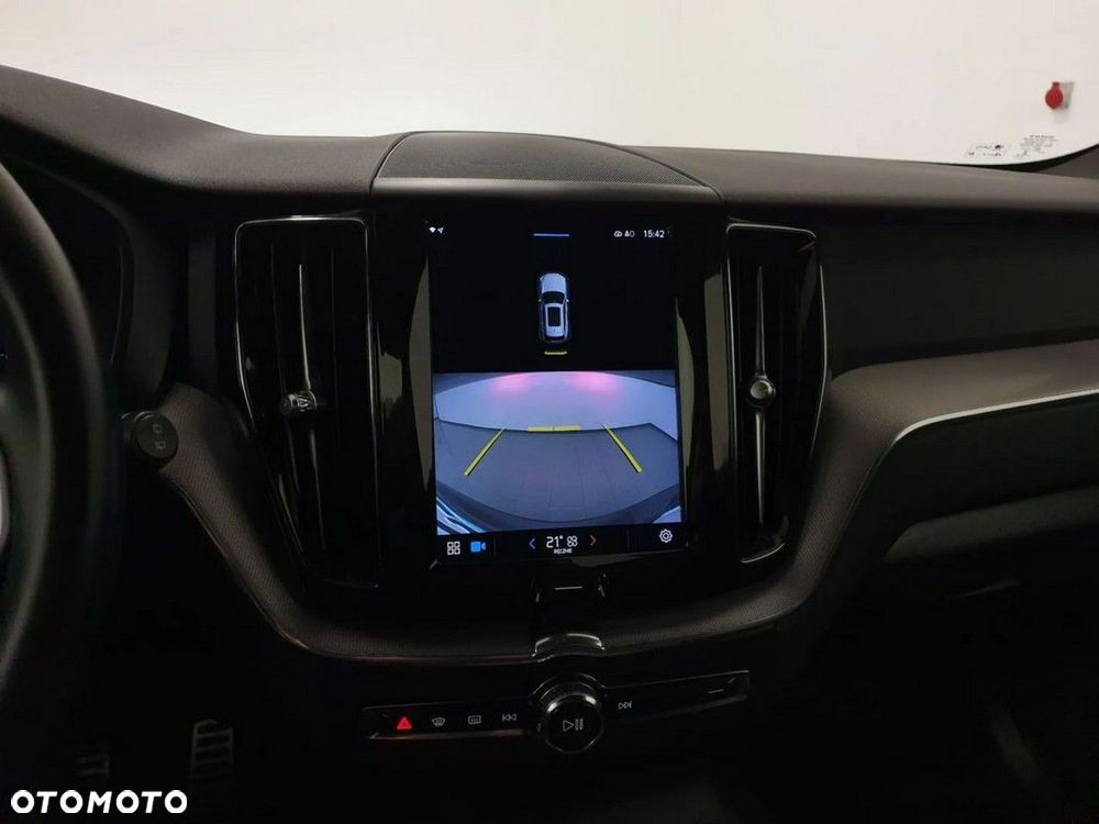 Volvo XC 60 B4 D Geartronic RDesign - 23