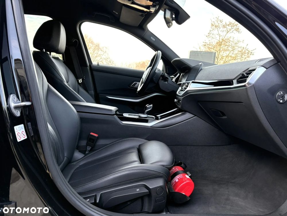 BMW Seria 3 320d Advantage - 27