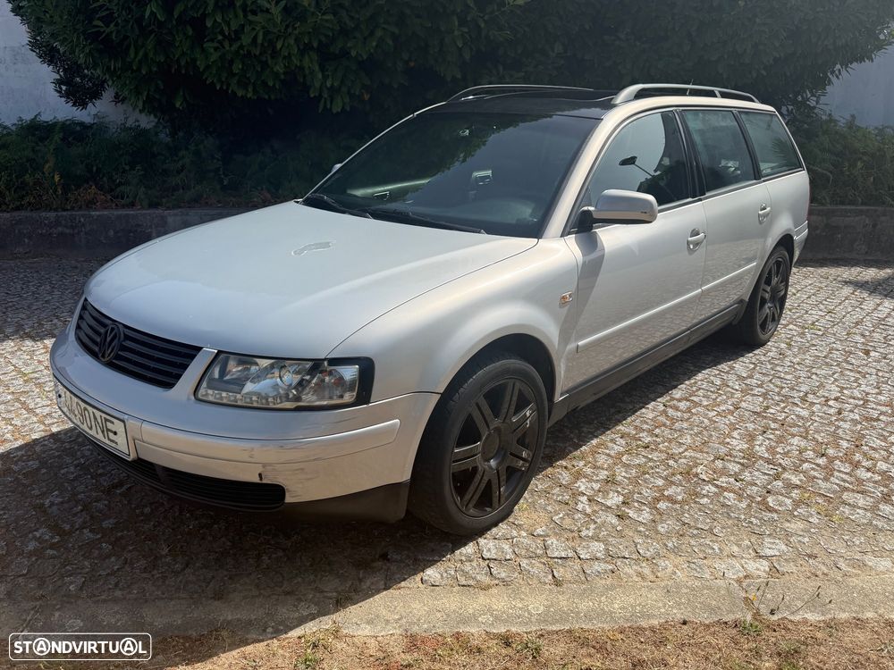 VW Passat Variant 1.9 TDi Confortline - 1