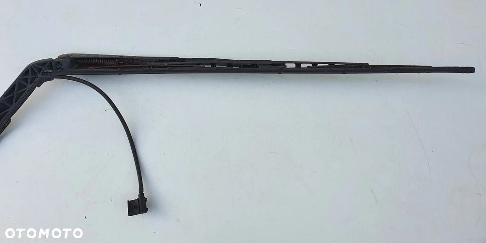 RAMIE WYCIERACZKI IVECO EUROCARGO - 6