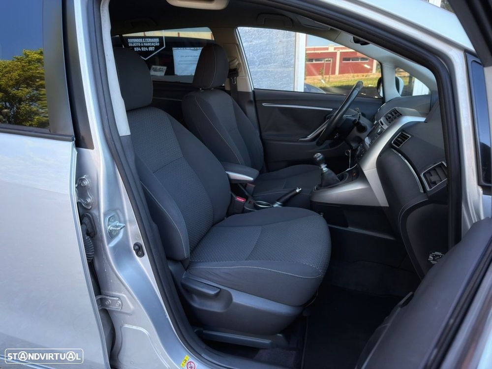Toyota Verso 2.0 D-4D Exclusive+GPS - 17