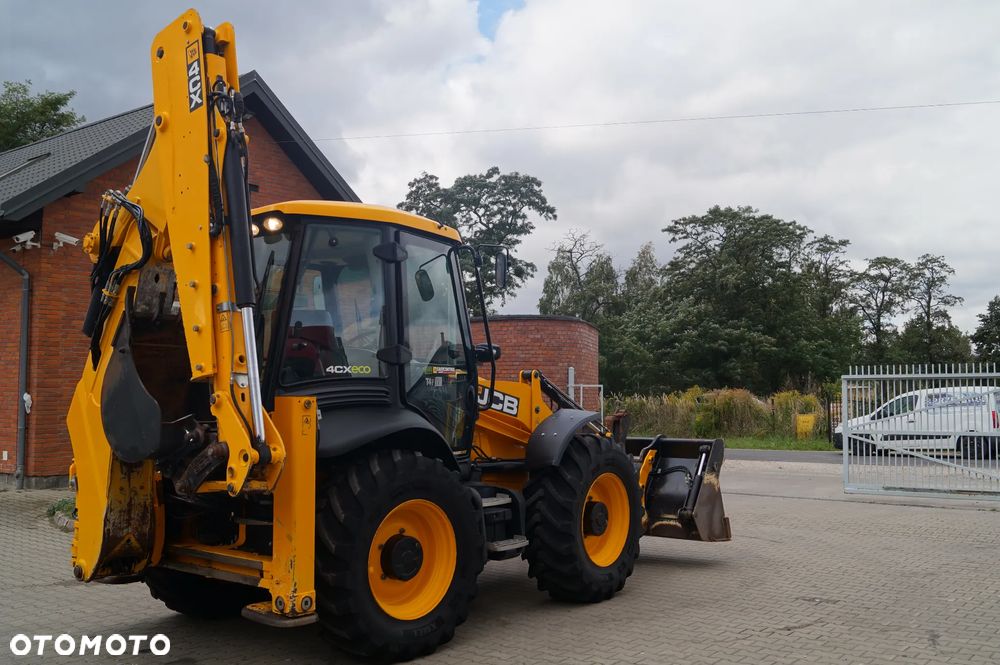 JCB 4CX - 4