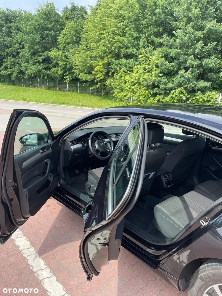 Volkswagen Passat 1.8 TSI BMT Comfortline - 7