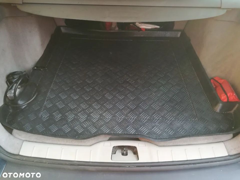 Volvo V50 - 13