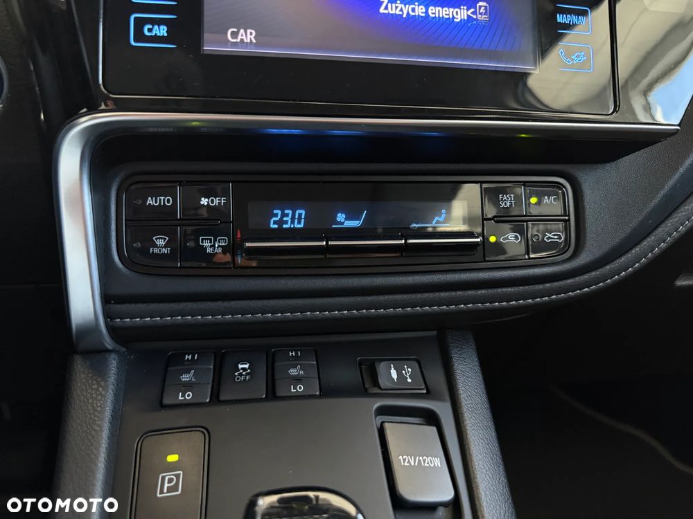 Toyota Auris Hybrid 135 Premium - 23