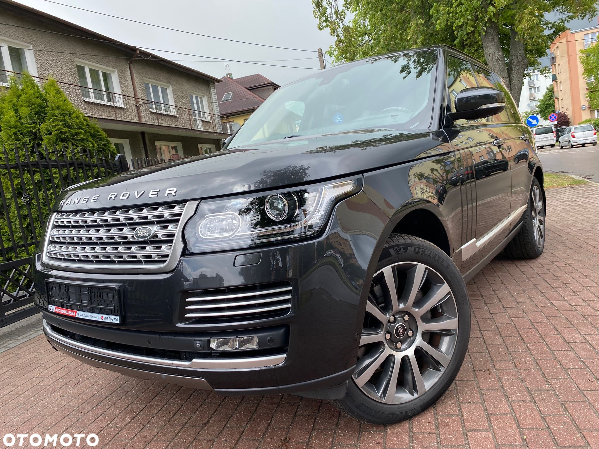 Land Rover Range Rover 3.0 TDV6 Autobiography - 37