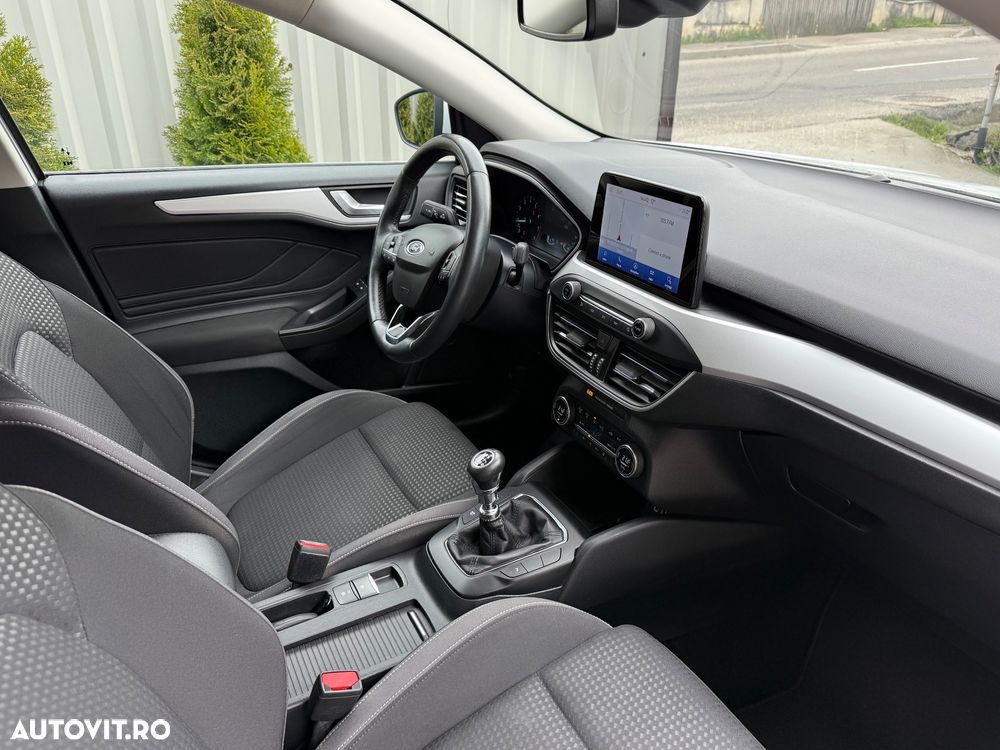 Ford Focus 1.0 EcoBoost Connected - 6