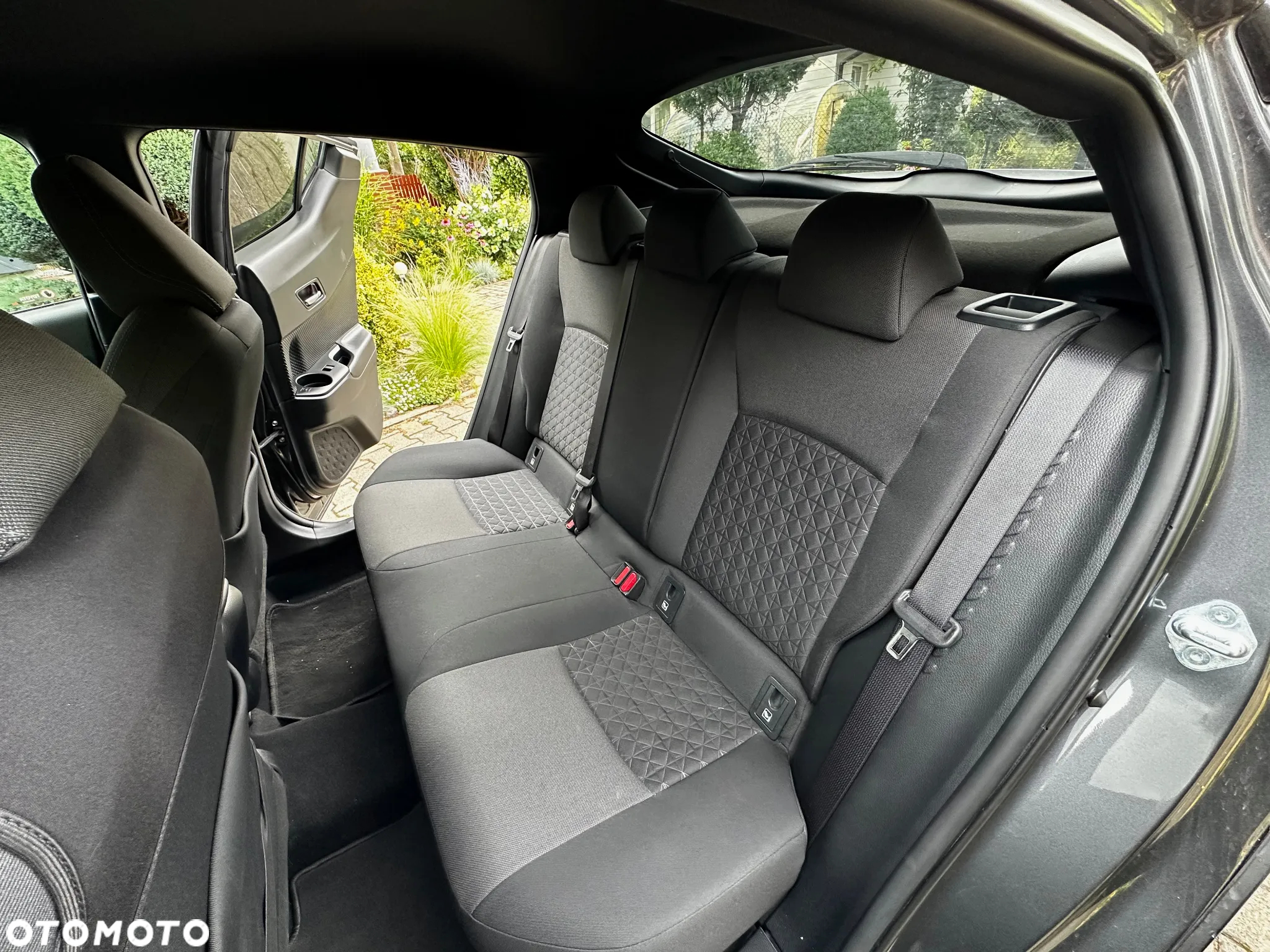 Toyota C-HR 2.0 Hybrid Style - 6