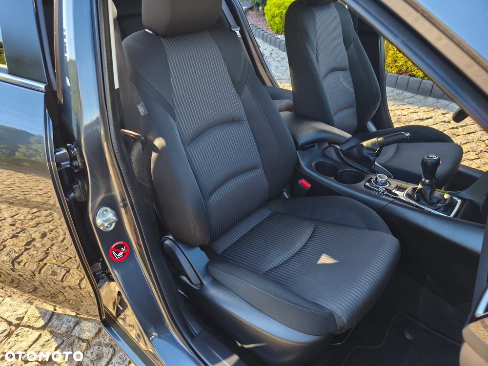 Mazda 3 SKYACTIV-G 120 Sports-Line - 37