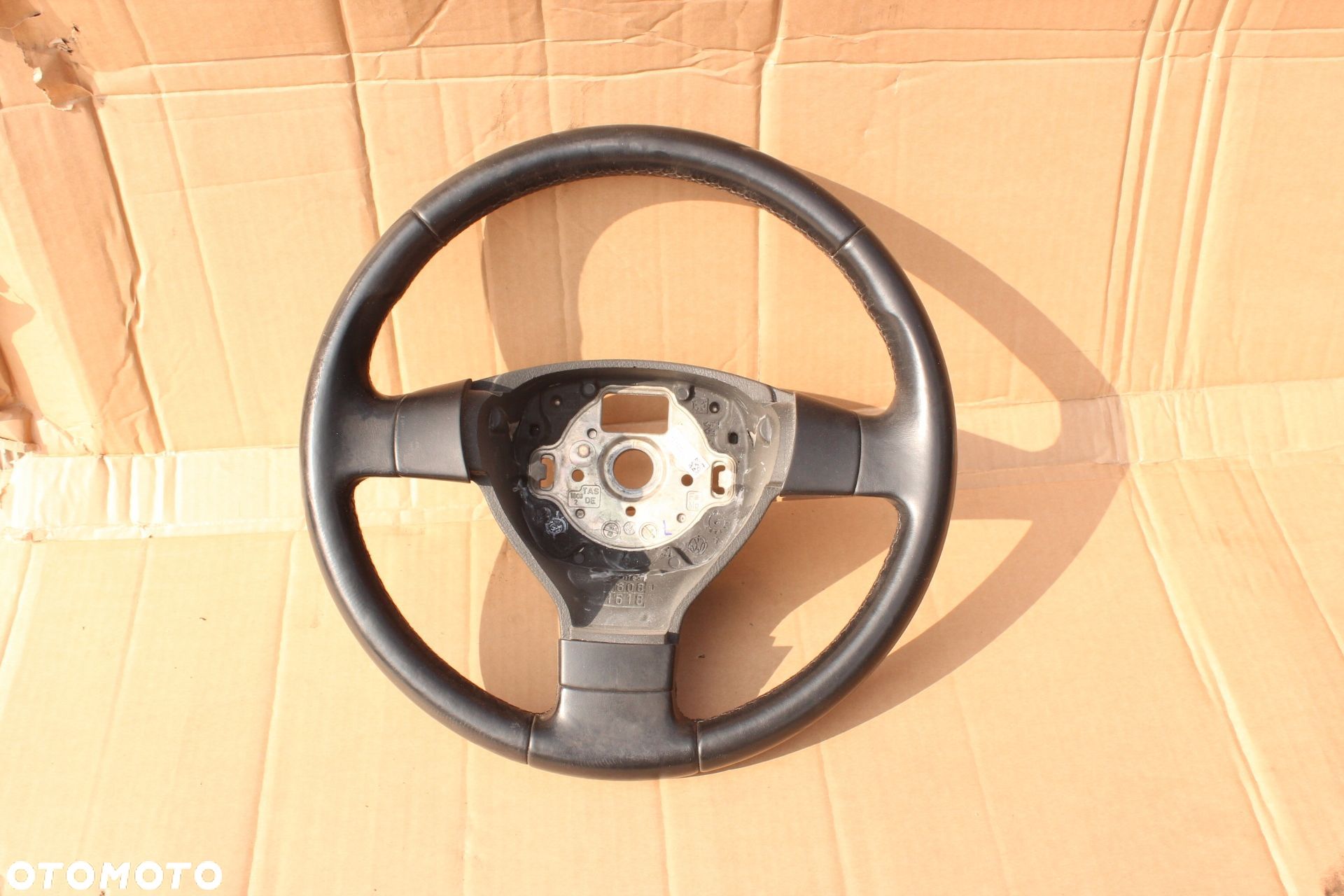 Kierownica VW Passat B6 - 1