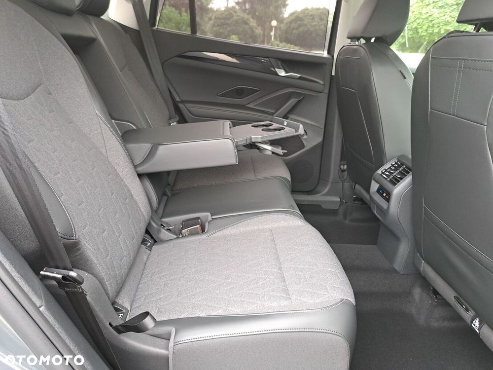 Volkswagen Tayron 1.5 eTSI mHEV Life Plus DSG - 25