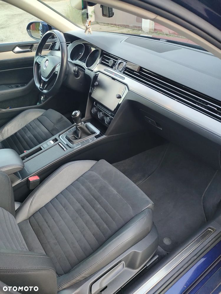 Volkswagen Passat 1.4 TSI BMT ACT Highline - 14