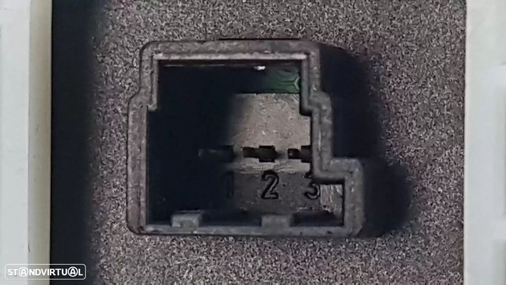 COMANDO ELEVADOR DE VIDRO FRONTAL ESQUERDO MERCEDES-BENZ CLASSE E 2010 -A2049055... - 4