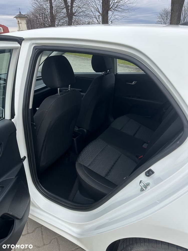 Kia Rio 1.0 T-GDI 100 Vision - 26