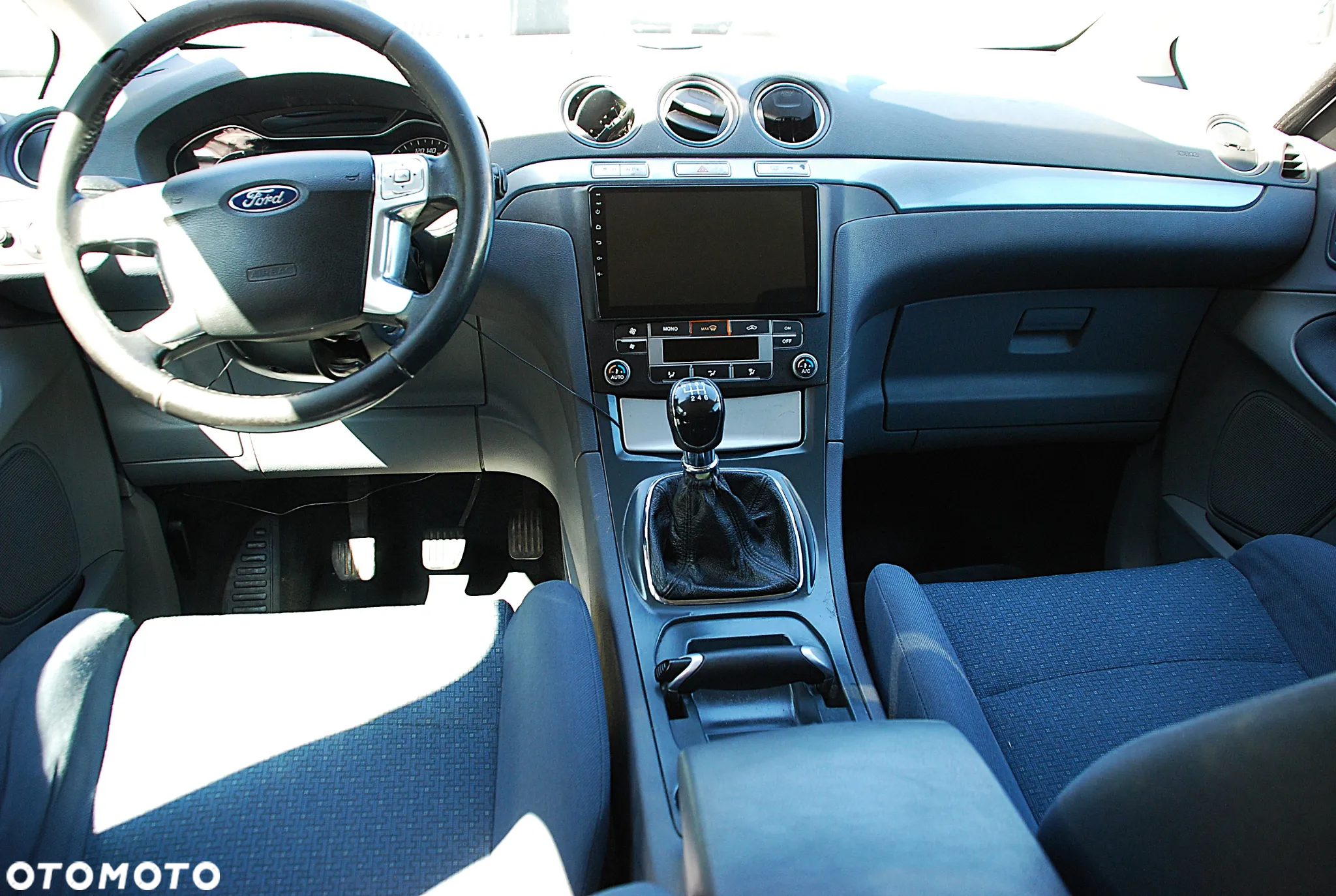 Ford S-Max 2.0 TDCi DPF Trend - 13