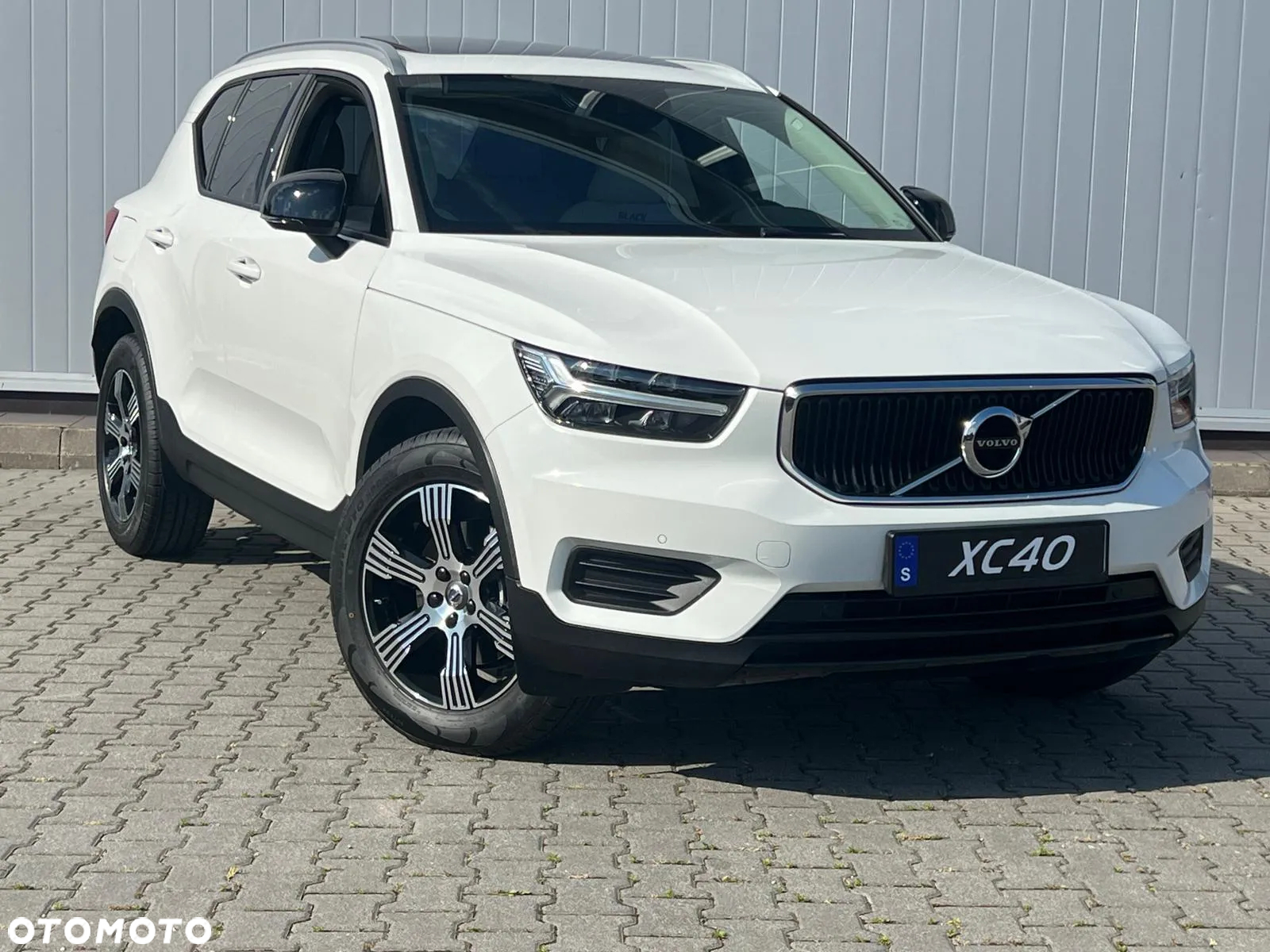 Volvo XC 40 - 3