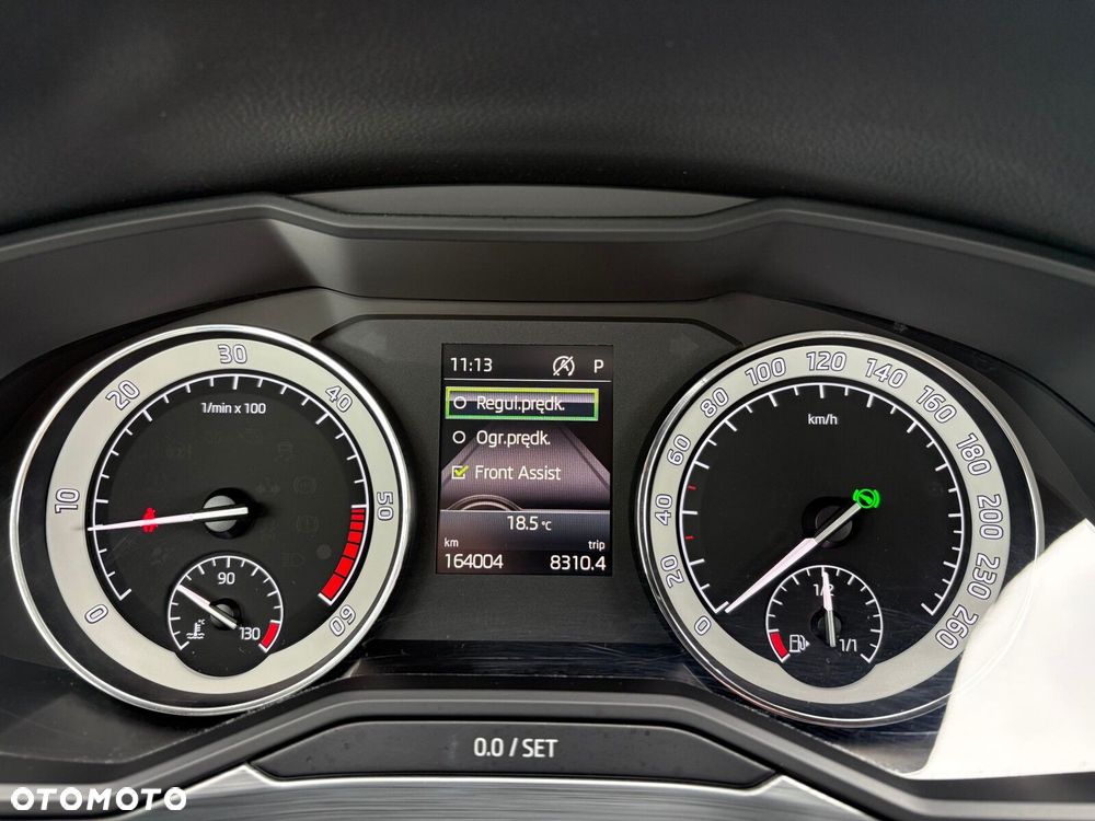 Skoda Superb 2.0 TDI Ambition DSG - 21