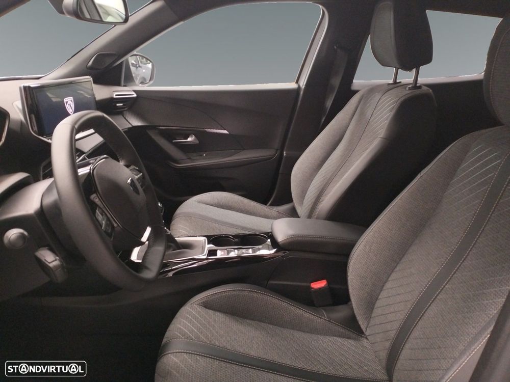 Peugeot 2008 1.2 PureTech Allure - 10