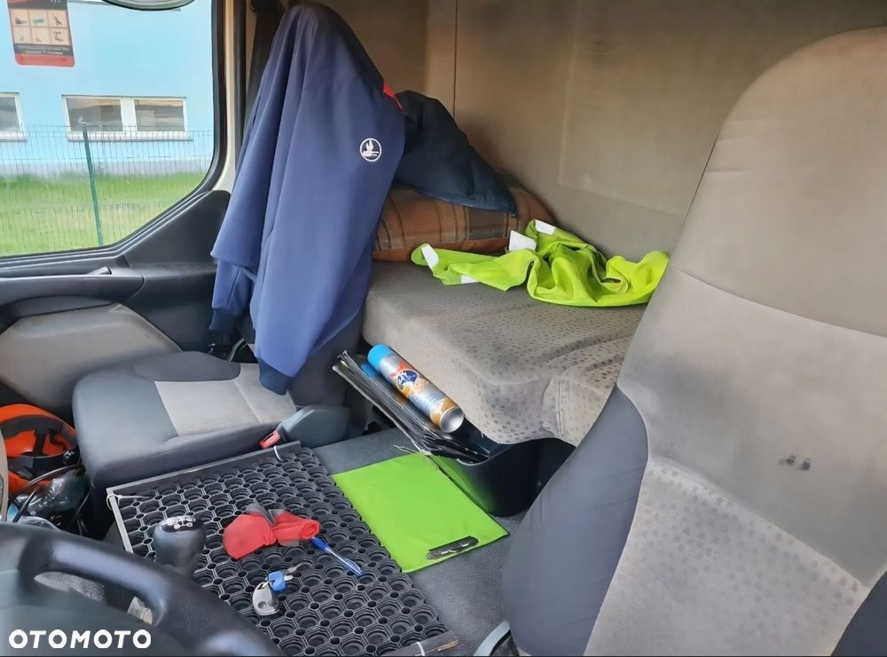 Renault Midlum 280 DXI - 6