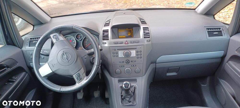 Opel Zafira 1.8 Family Plus - 11