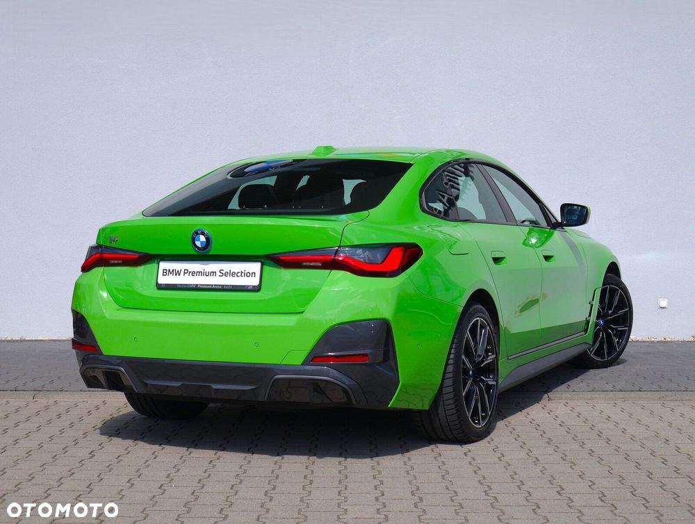 BMW i4 - 5