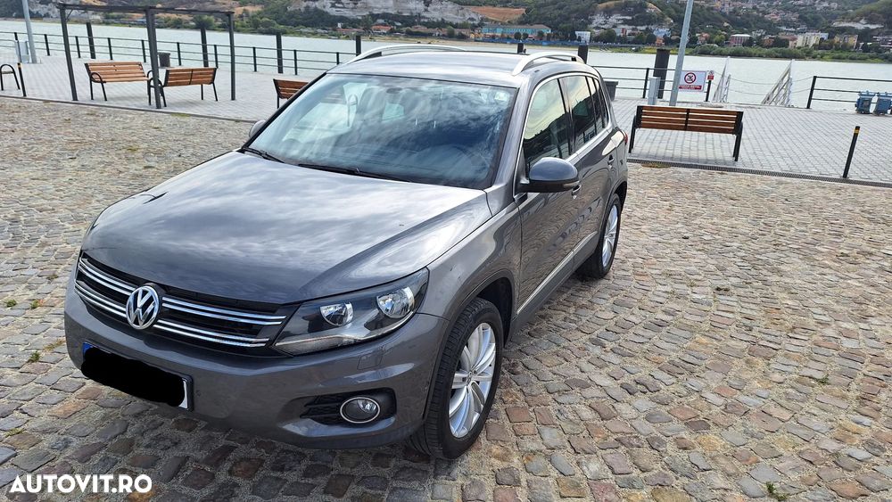 Volkswagen Tiguan - 5