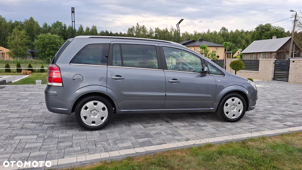 Opel Zafira 1.8 Enjoy - 5
