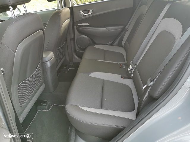 Hyundai Kauai 1.6 CRDi Premium - 22