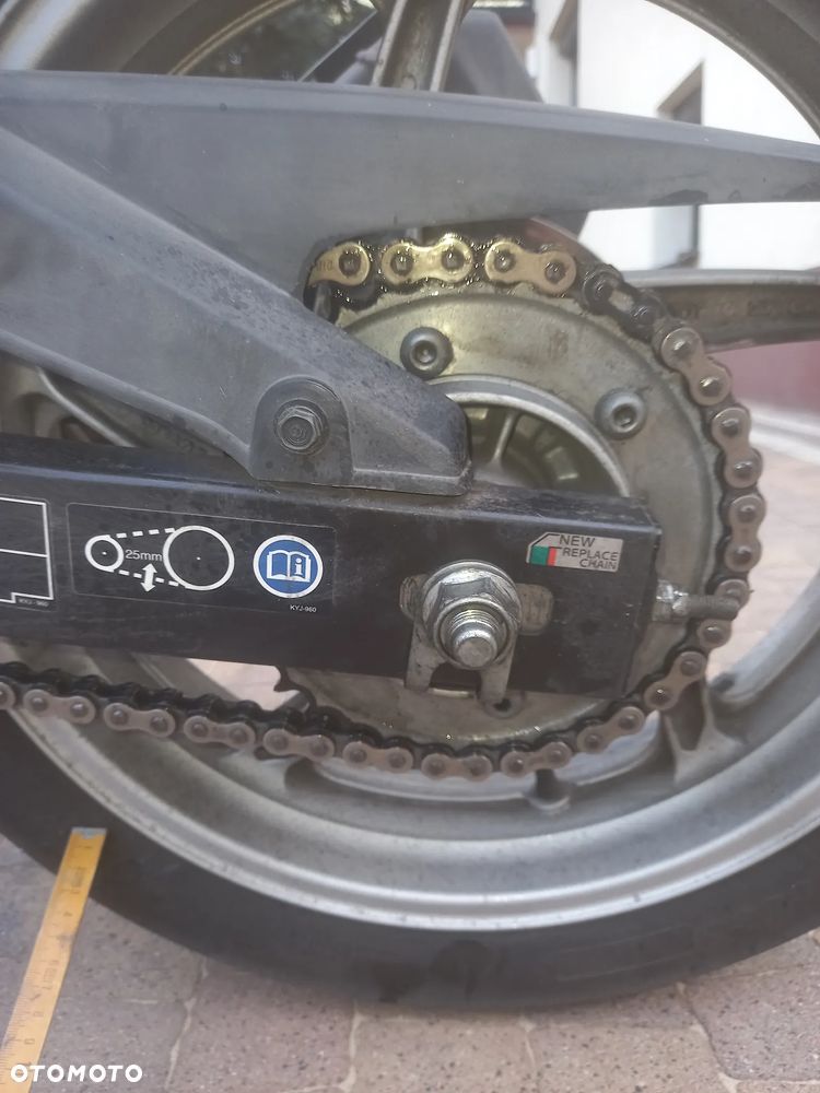 Honda CBR - 8