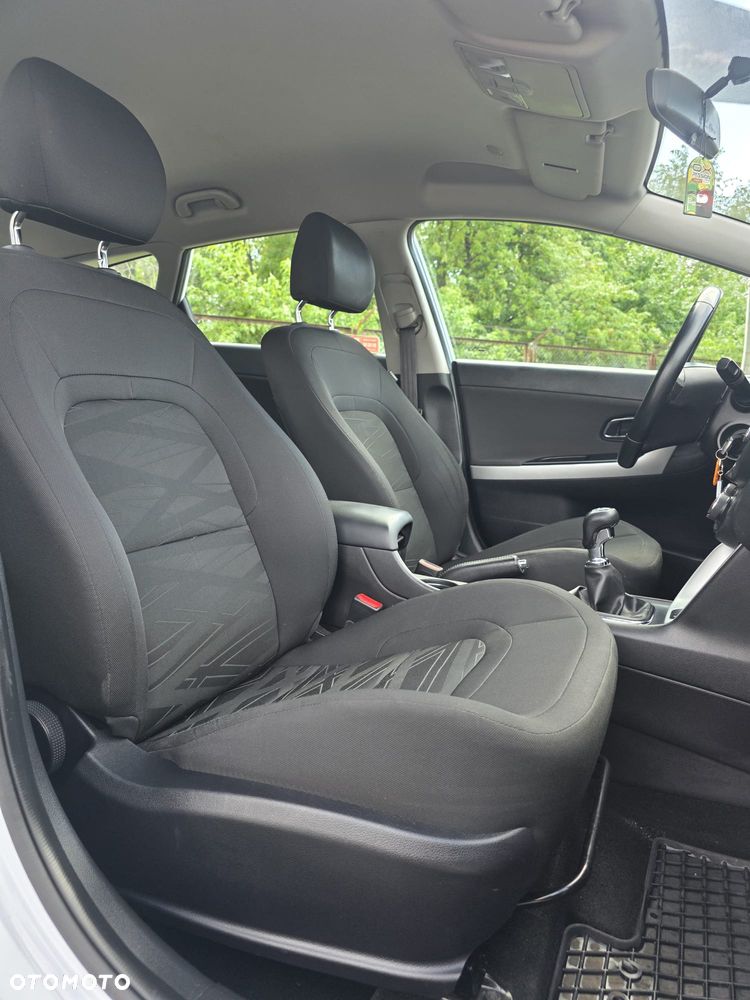 Kia Ceed 1.4 L - 24
