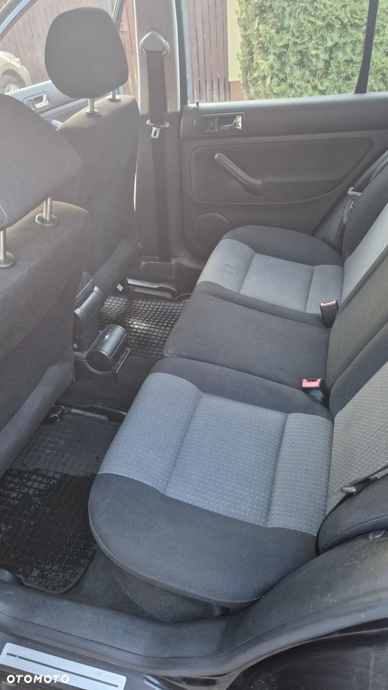 Volkswagen Golf 1.4 Comfortline - 10