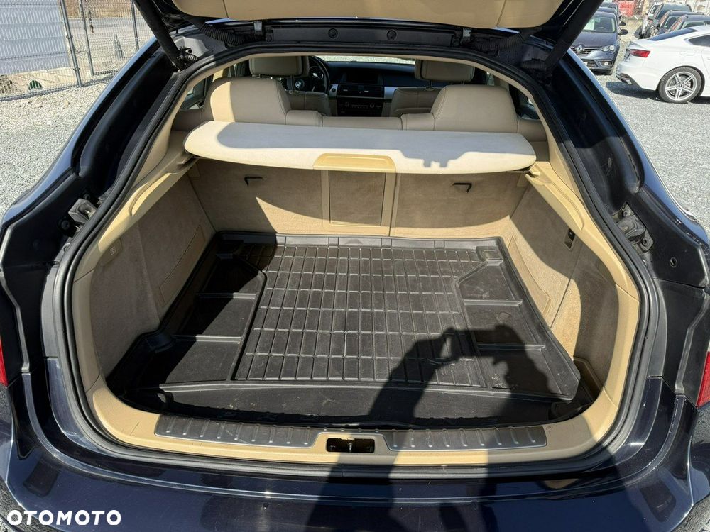 BMW X6 xDrive35d - 10