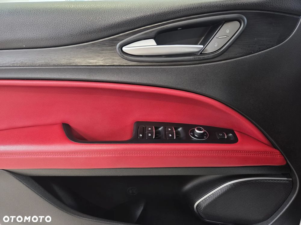 Alfa Romeo Stelvio 2.0 Turbo B-Tech Edition Q4 - 9