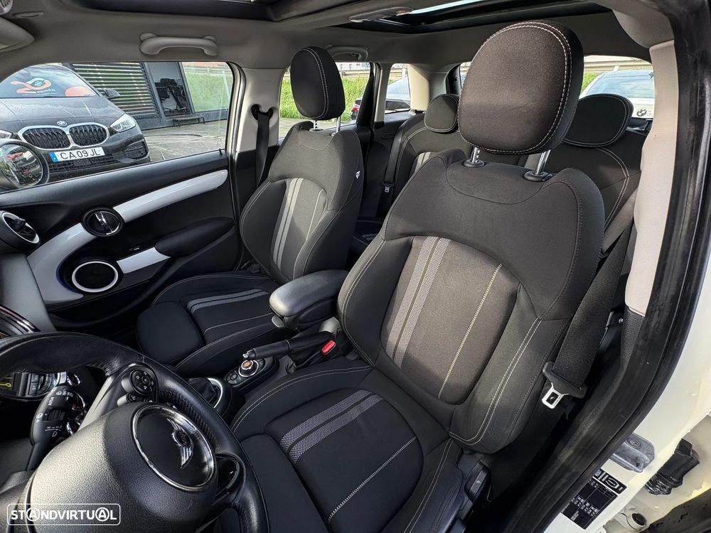 MINI 5 Portas Cooper SD Aut. - 11