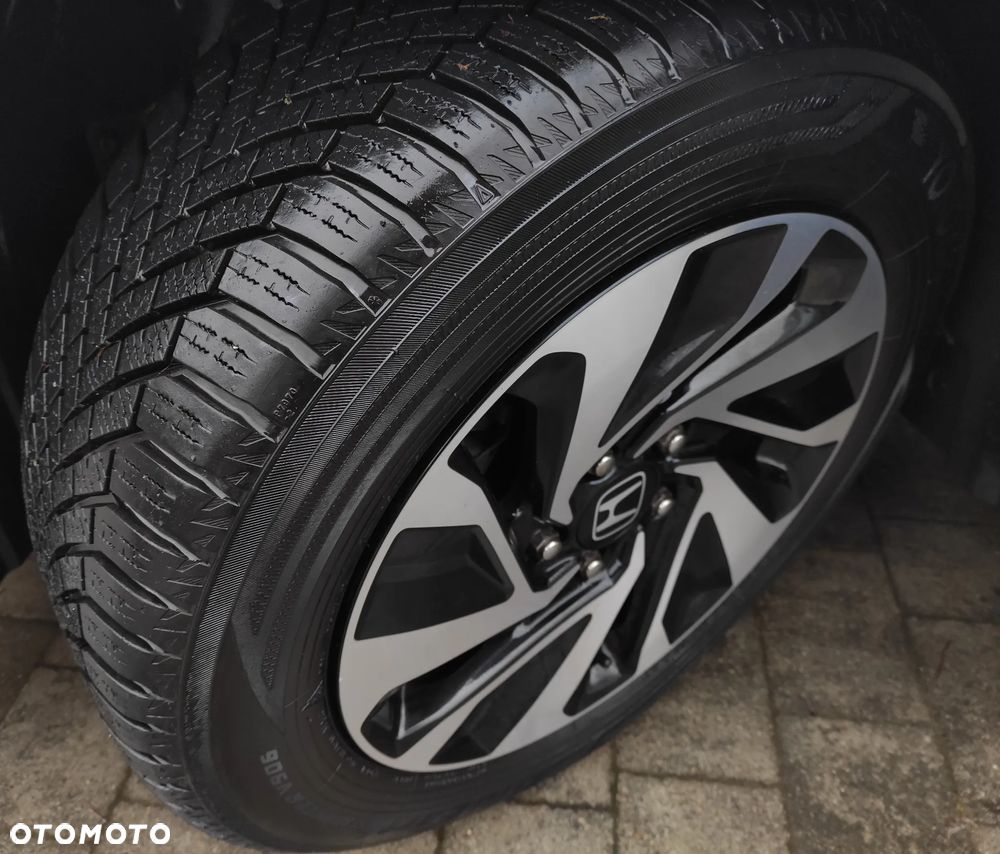 Honda Civic 1.5 i-VTEC Turbo Sport Plus - 12