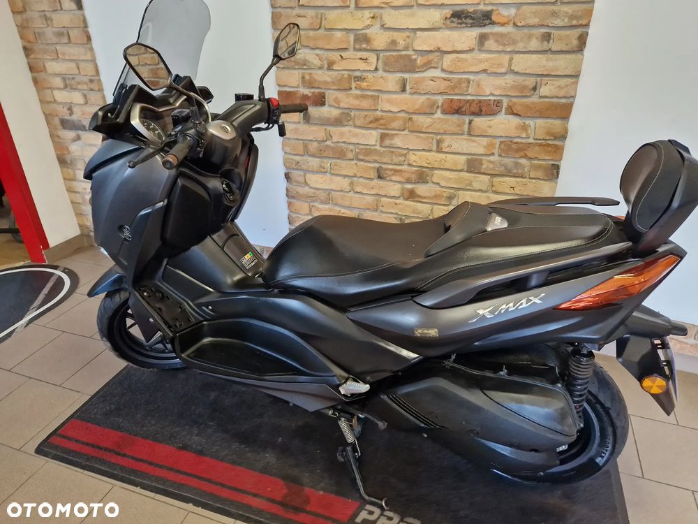 Yamaha X-max - 6