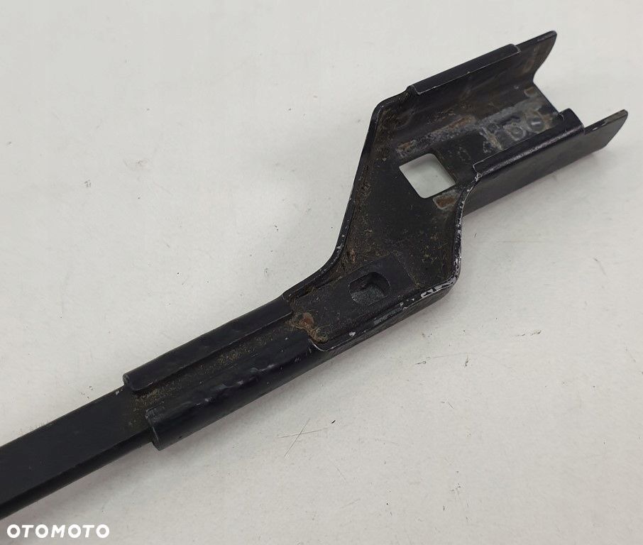 RAMIE WYCIERACZKI PRAWE VOLVO C70 II 30633002 - 2