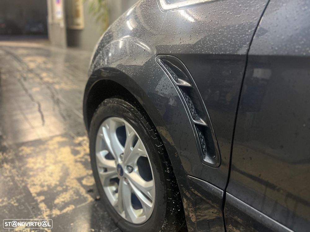 Ford S-Max 2.0 TDCi Titanium 7L - 9