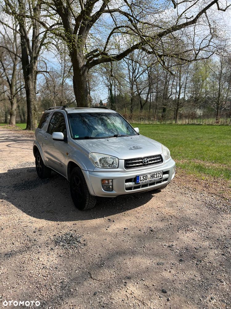 Toyota RAV4 4x4 - 4