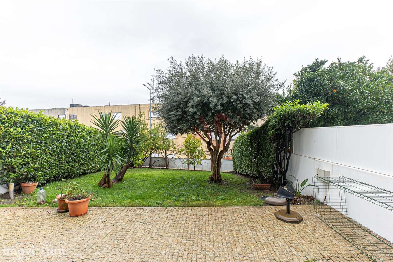 Moradia em Banda T3 em Mesão Frio – Zona Premium de Guimarães - Grande imagem: 3/29