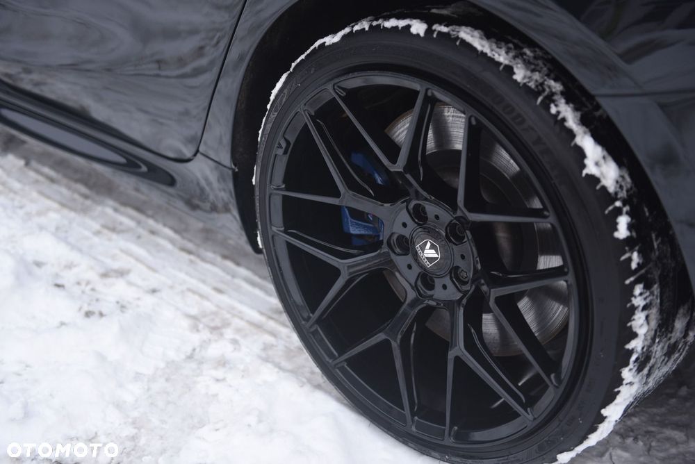 BMW Seria 8 - 6