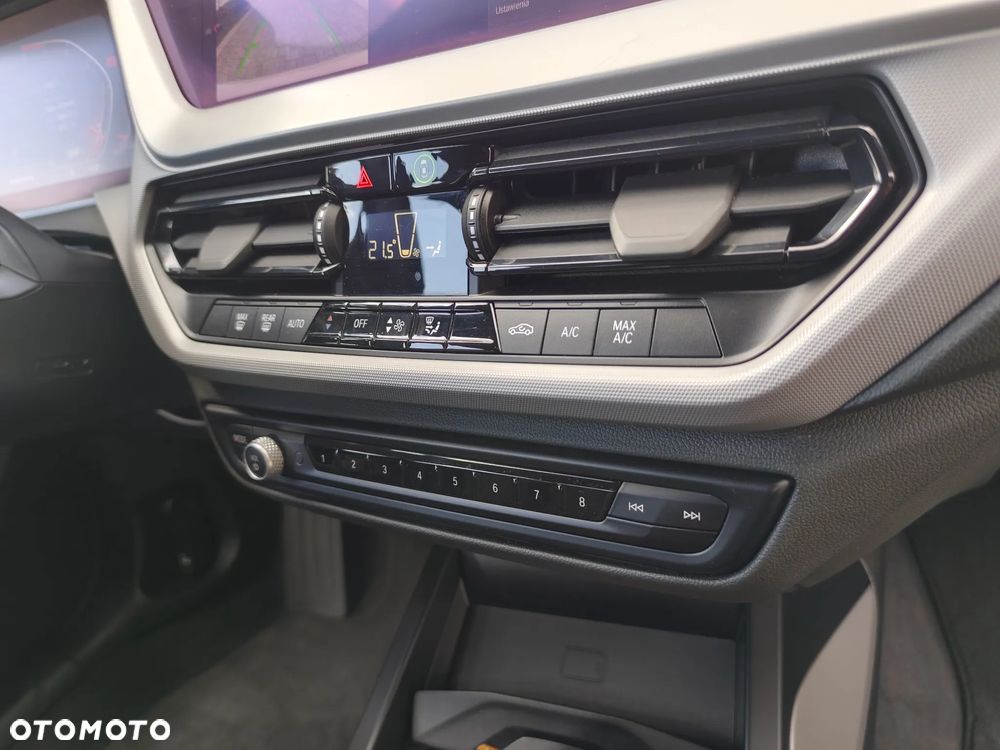 BMW Seria 1 116d Sport Line Shadow - 29