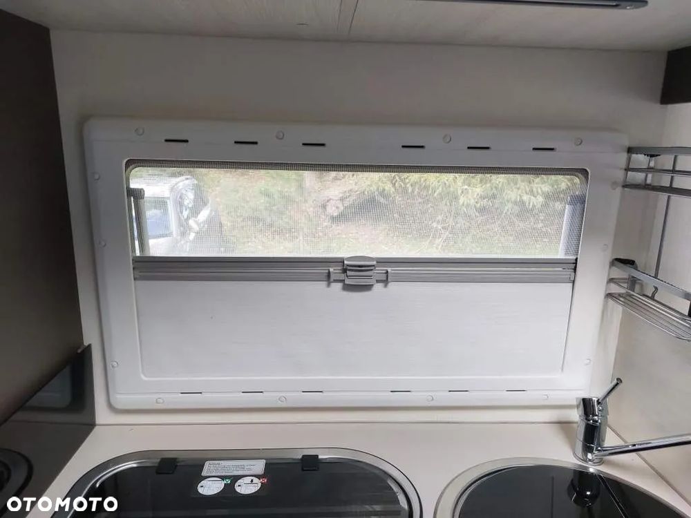 Ford ROLLER TEAM Kronos 5-Osobowy - 37