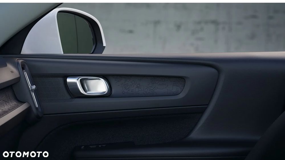 Volvo XC 40 B3 Essential - 14